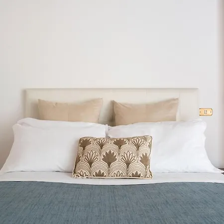 아파트 Barchetta Loft